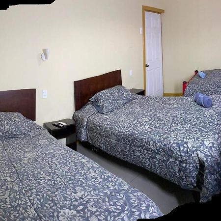 Hostal Beatriz טלטל מראה חיצוני תמונה