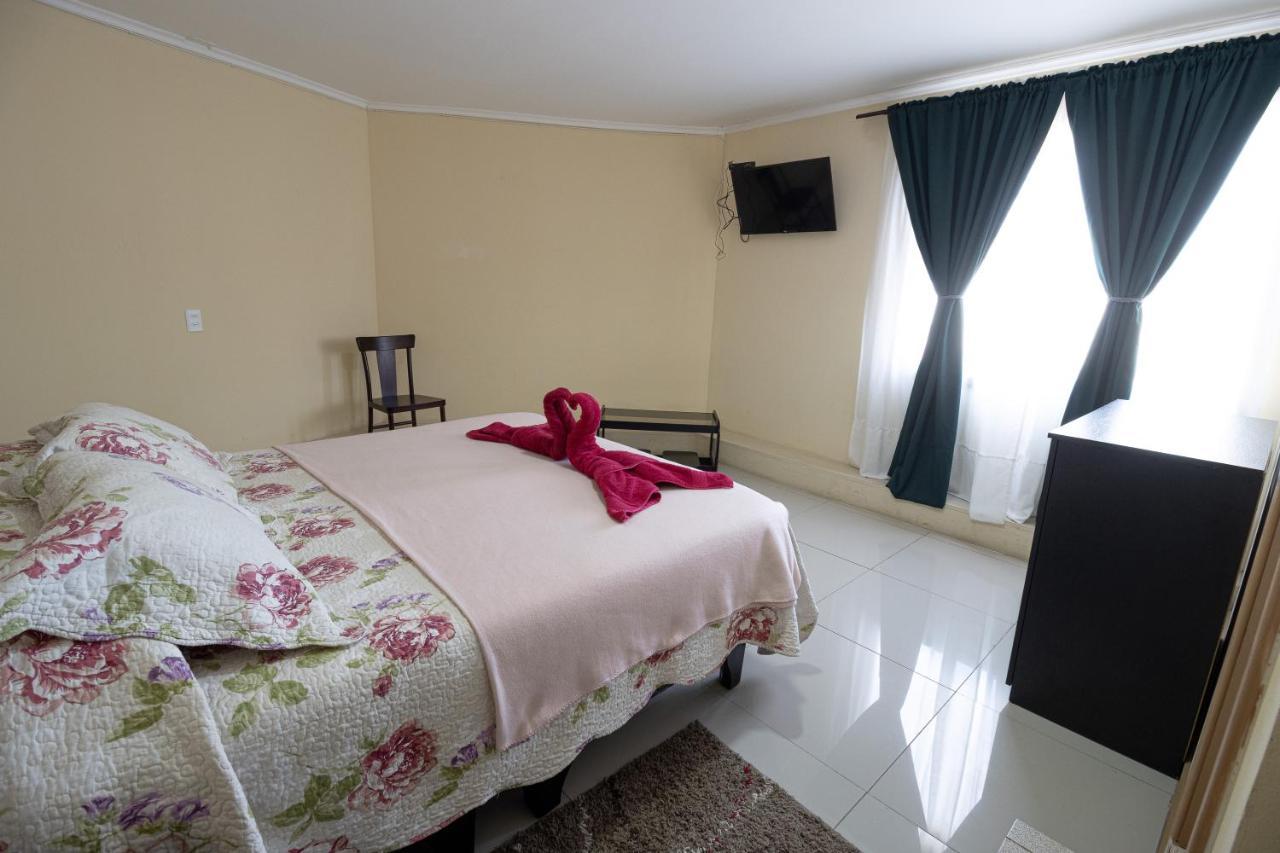 Hostal Beatriz טלטל מראה חיצוני תמונה