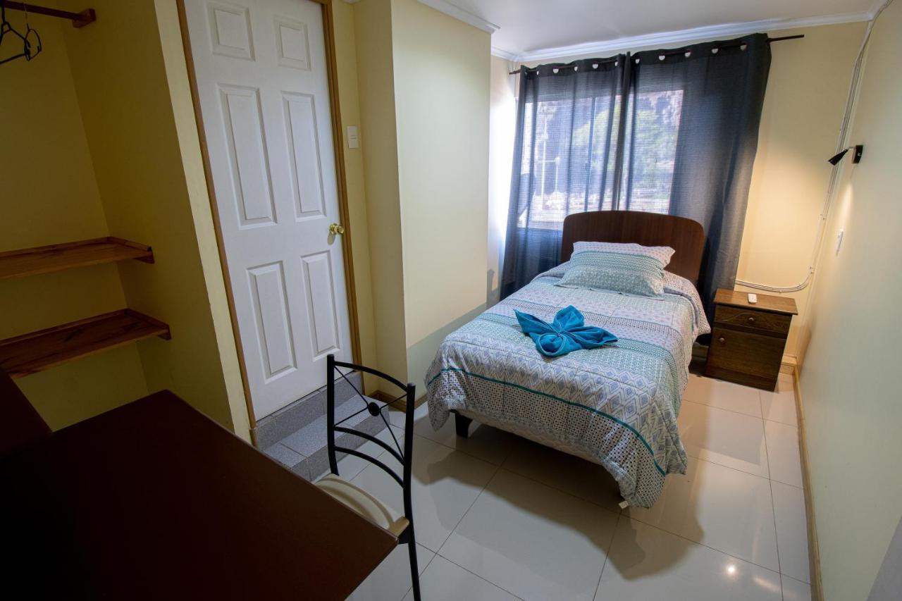 Hostal Beatriz טלטל מראה חיצוני תמונה