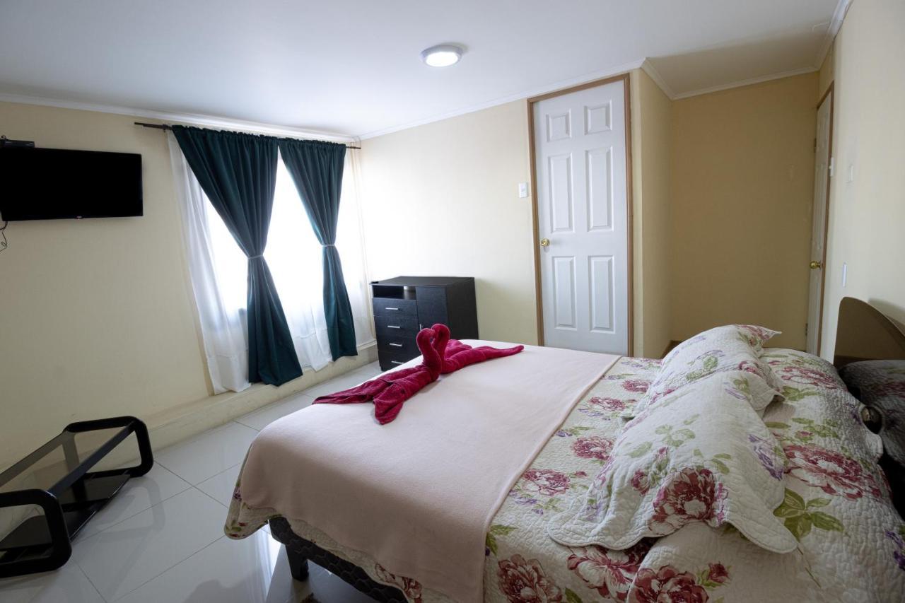 Hostal Beatriz טלטל מראה חיצוני תמונה